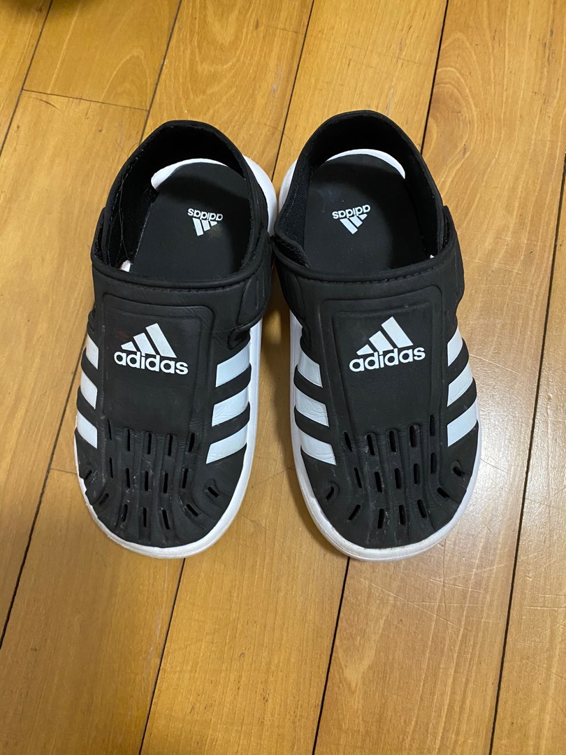 Adidas Sandals, Babies & Kids, Babies & Kids Fashion on Carousell