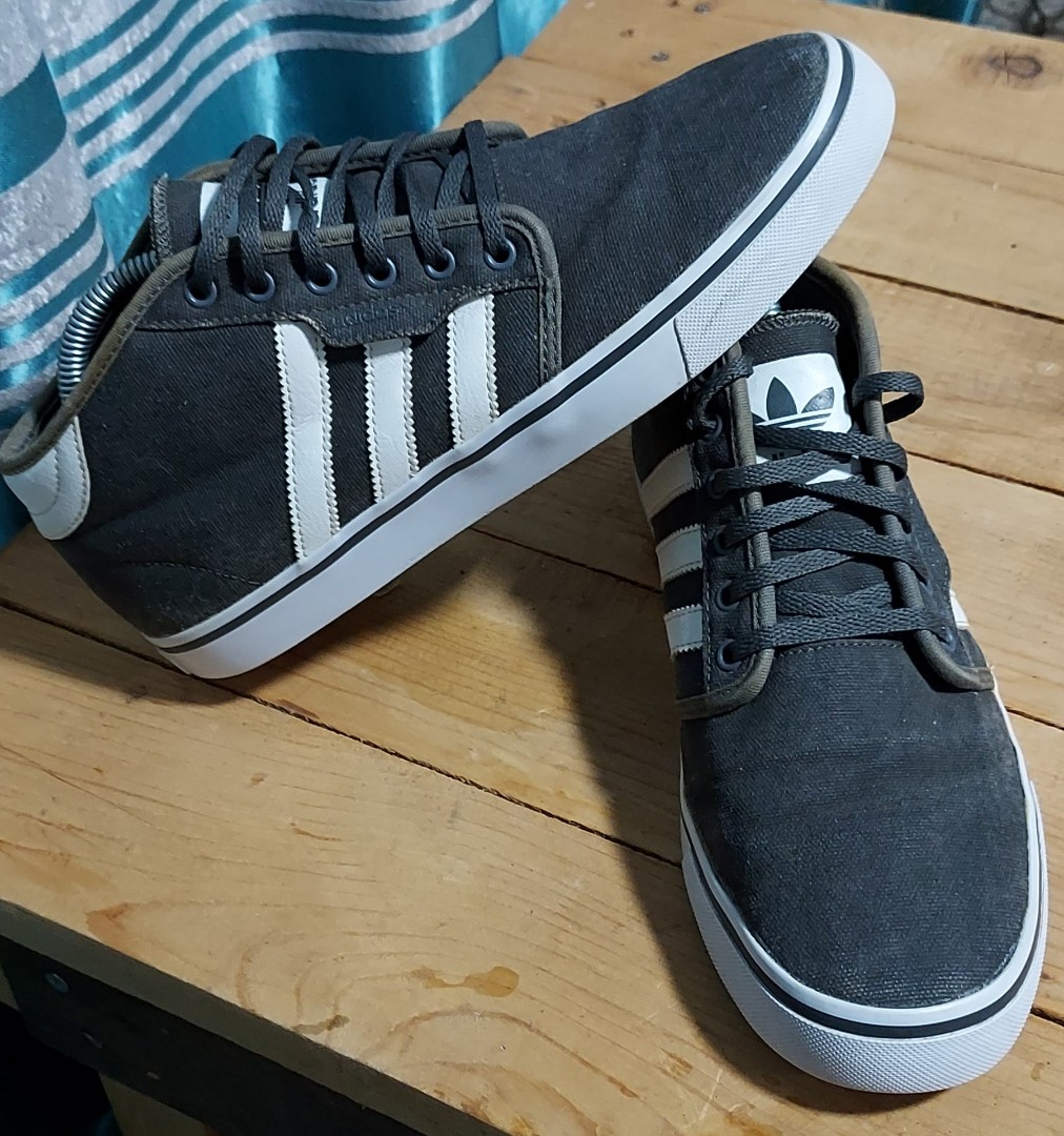 Adidas seeley mid hot sale