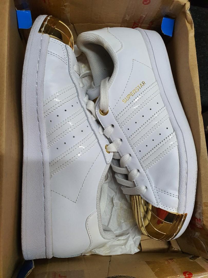 Adidas superstar metal toe 40 2025
