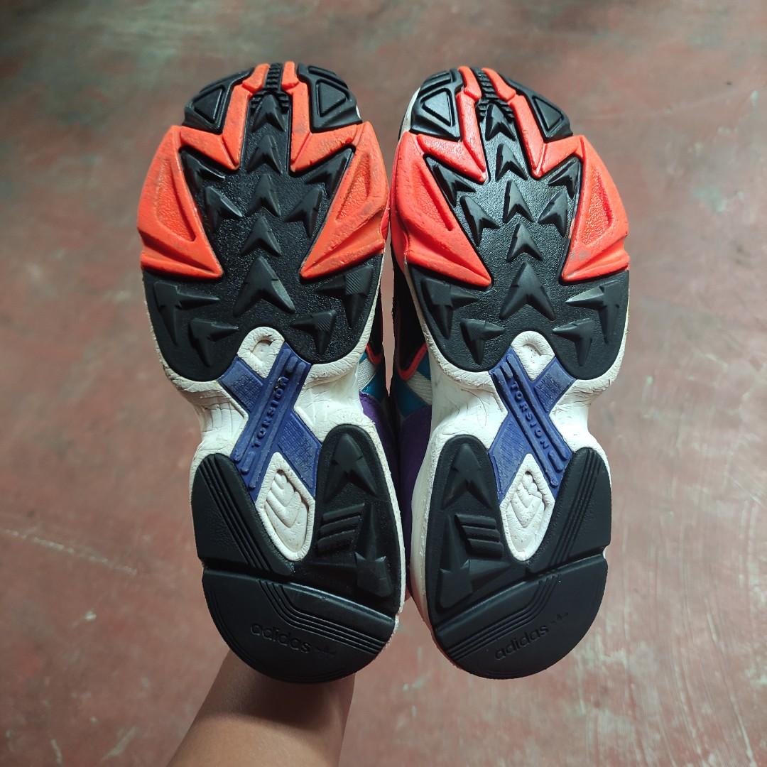 ADIDAS YUNG 96 SIZE 41