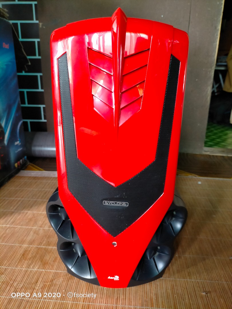 AeroCool II Gaming Cases, Computers & Tech, & Accessories, Computer Parts on Carousell
