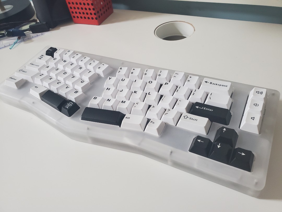 AKKO Alice 68 key gasket mount acrylic CNC ergonomic custom mechanical