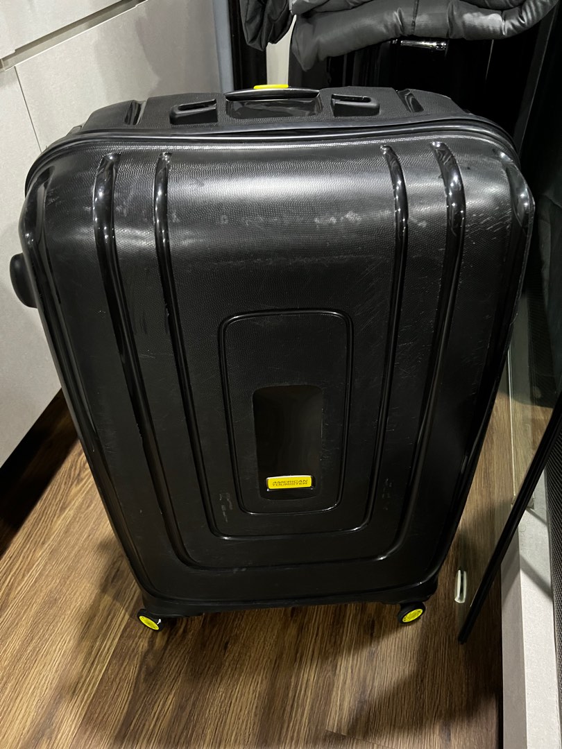 American tourister lightrax hot sale 69cm
