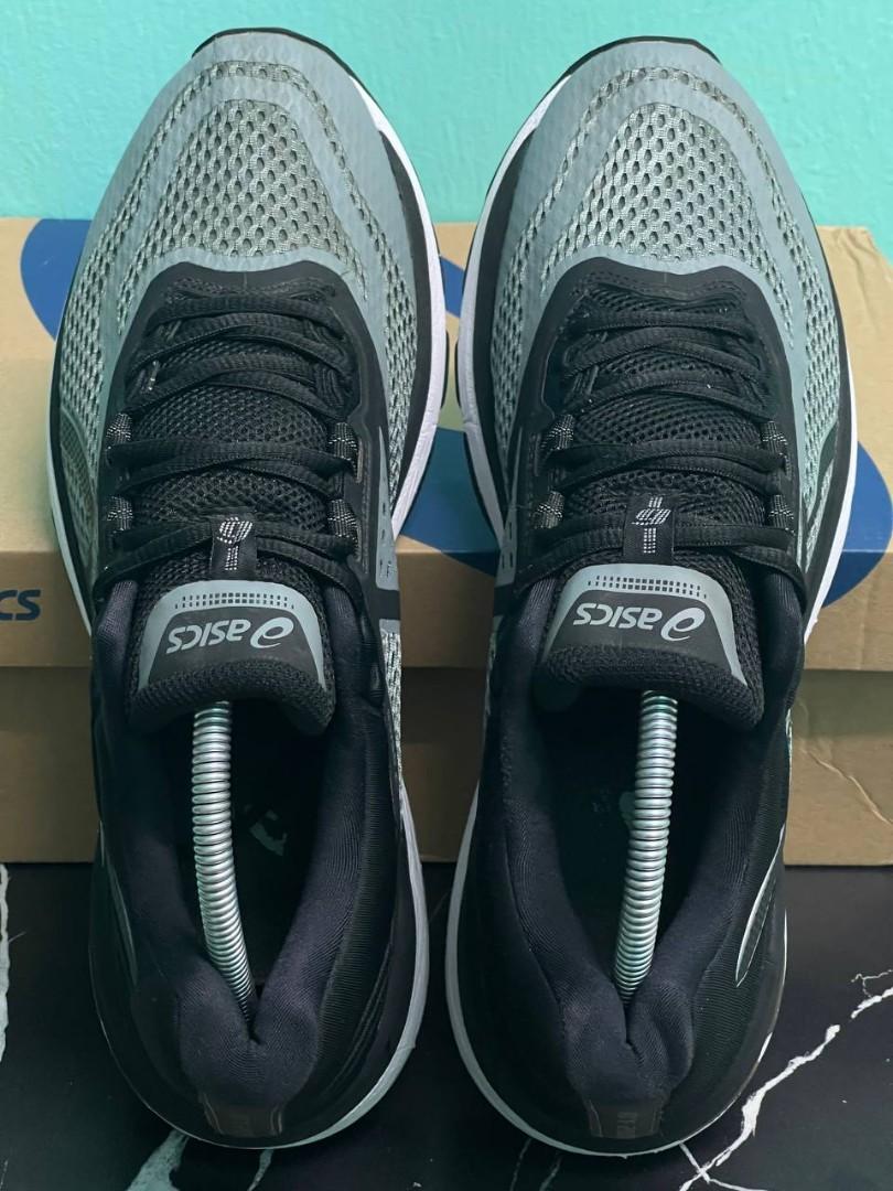 Asics Gel GT2000 v6 Men s Fashion Footwear Sneakers on Carousell