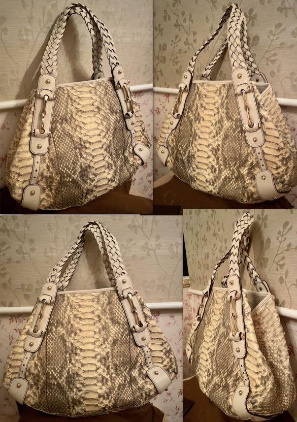Gucci pelham discount large shoulder bag