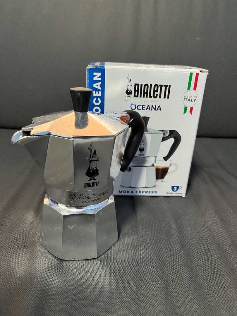 Bialetti Moka Express Oceana espresso maker, 4 cups