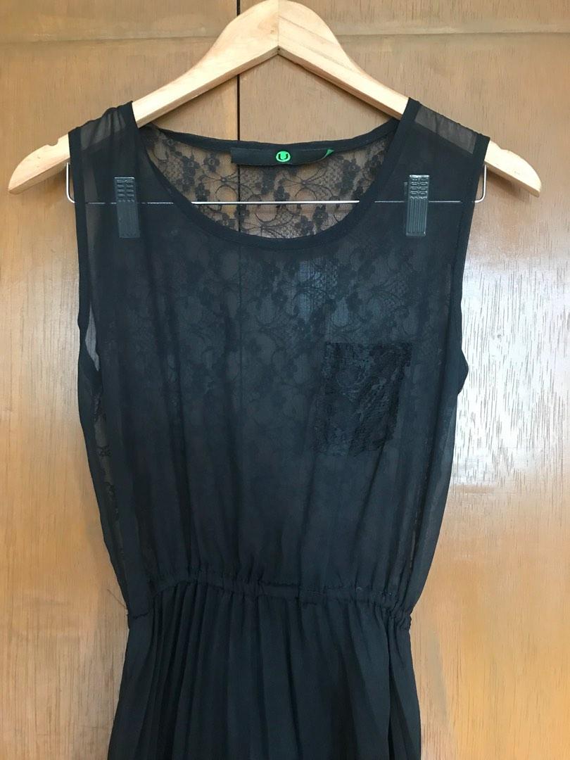 Black sleeveless dress (Category: Dresses) located in Quezon City. Submitted by melvinmartinez (Listing ID 1185701395, Image 1). Description: Preloved black citro sleeveless dress S - M Length - front 35 inches, back 47 inches Shoulder - 13 inches Waist - 11 - 15 inches Very Good condition No issue Need wash Meetup within novaliches Or +shipping via jnt/jrs .