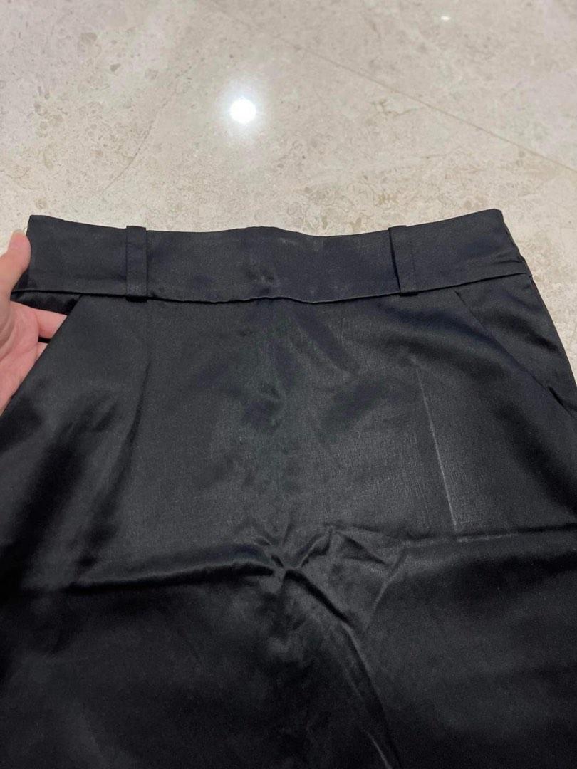 Black work skirt with belt loops top