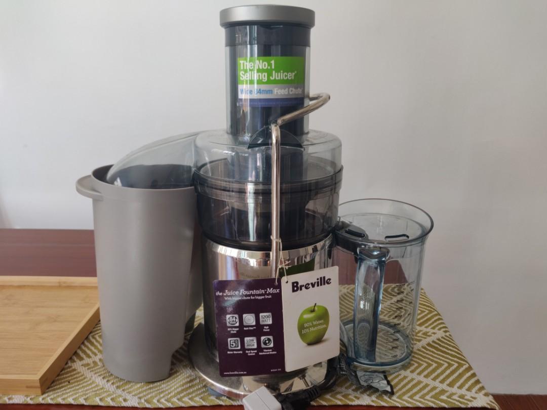 Breville BJE410 Juicer Extractor (Category: Juicers, Blenders & Grinders) located in Mandaluyong City. Submitted by 54fleetfoot (Listing ID 1185601595, Image 3). Description: Breville BJE410 Juicer Extractor perfect for making smoothies, juices This sells for ₱13,999 at Breville Philippines site, around ₱13,000 in Lazada Dimensions L 42 x W 30 x H 20 (cm) Jug Capacity: 1 Liters Juice Jug Pulp Container Capacity: 3 Liters Pulp Container 84mm Large