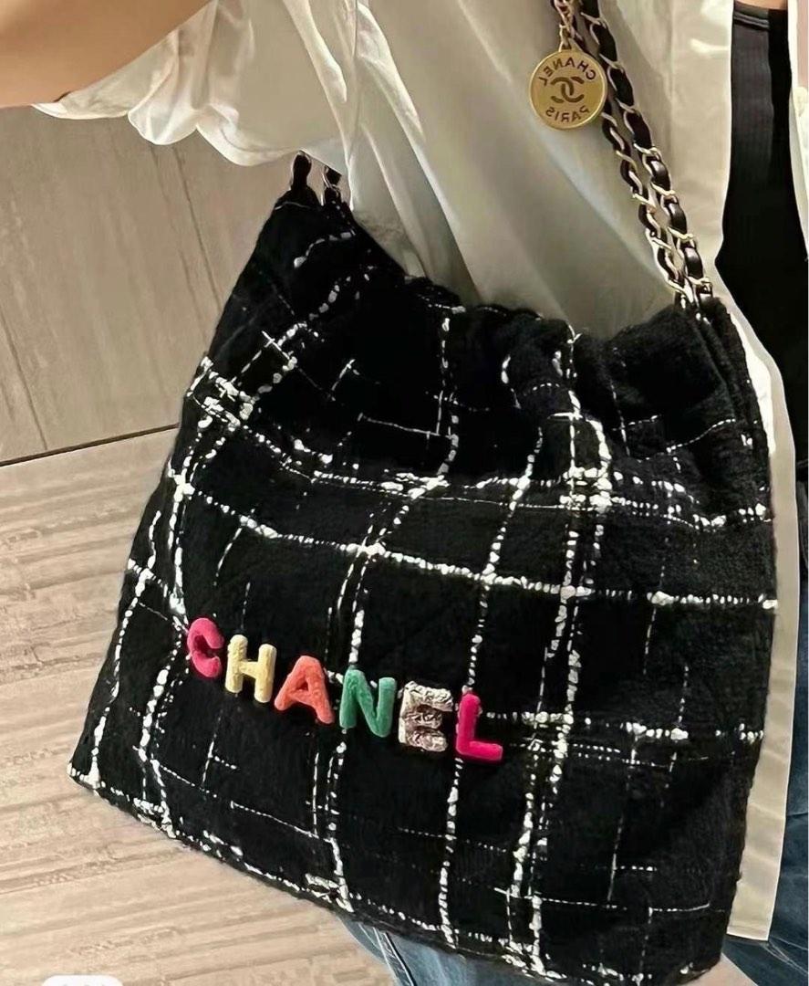 CHANEL 22 Small Chain Shoulder Bag Tweed Leather AS3260 Multicolor 90195896