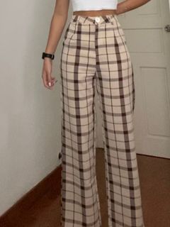 (Category: ) located in . Submitted by vivswardrobe (Listing ID 1185559083, Image 1). Description: .