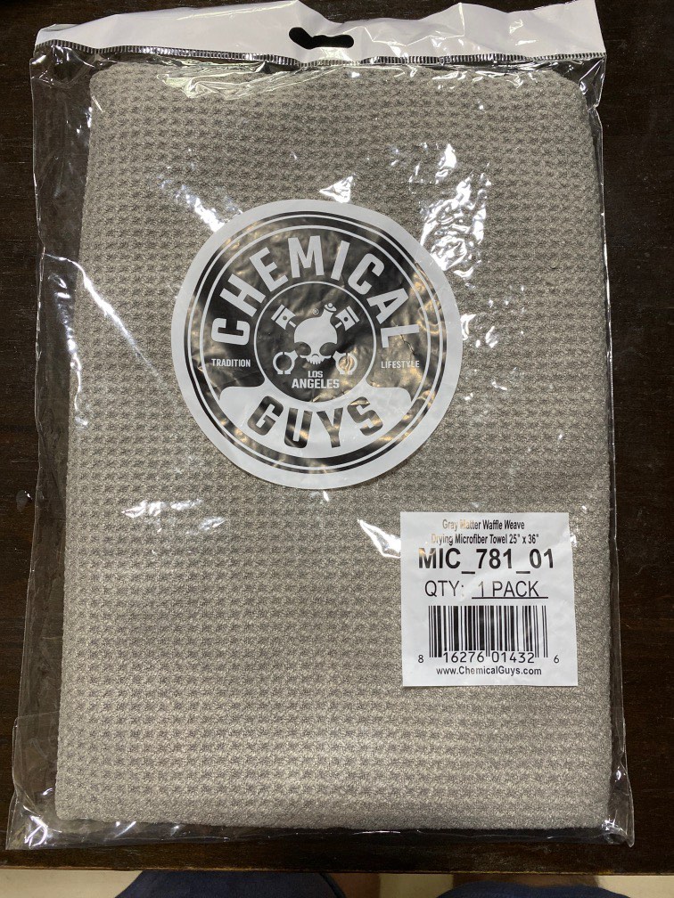 Chemical Guys MIC_781_01 Waffle Weave Microfiber Towel - 36 x 25 - Gray