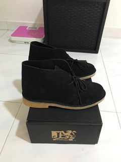 (Category: ) located in . Submitted by mohammadsyazwan93 (Listing ID 1185689373, Image 1). Description: .