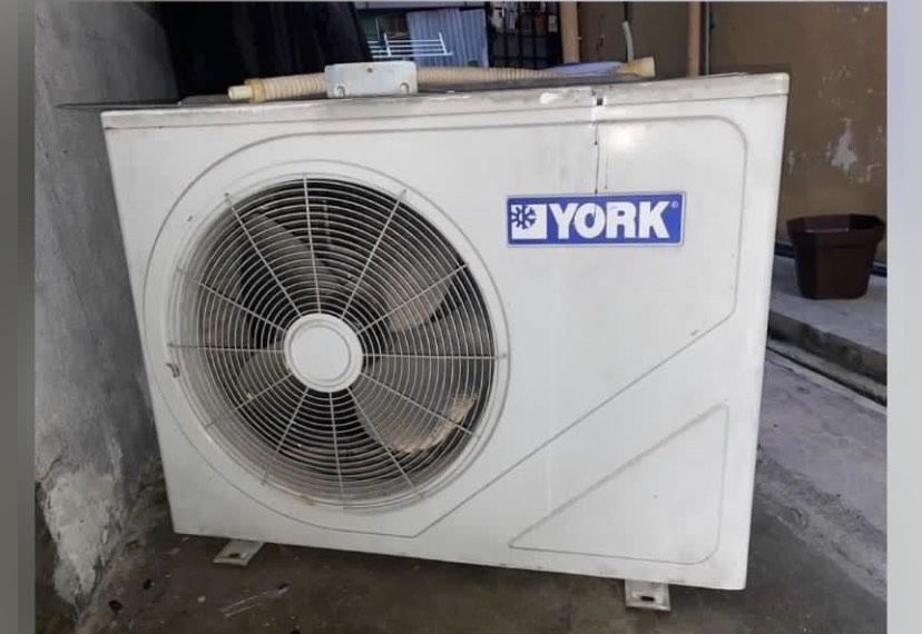Compressor York 2.HP, TV & Home Appliances, Air Conditioners & Heating