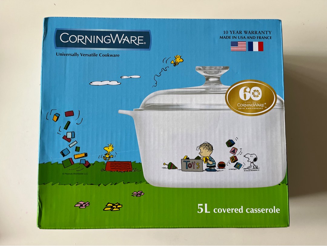 Corningware 5 litre Covered Casserole for sale!, Furniture & Home