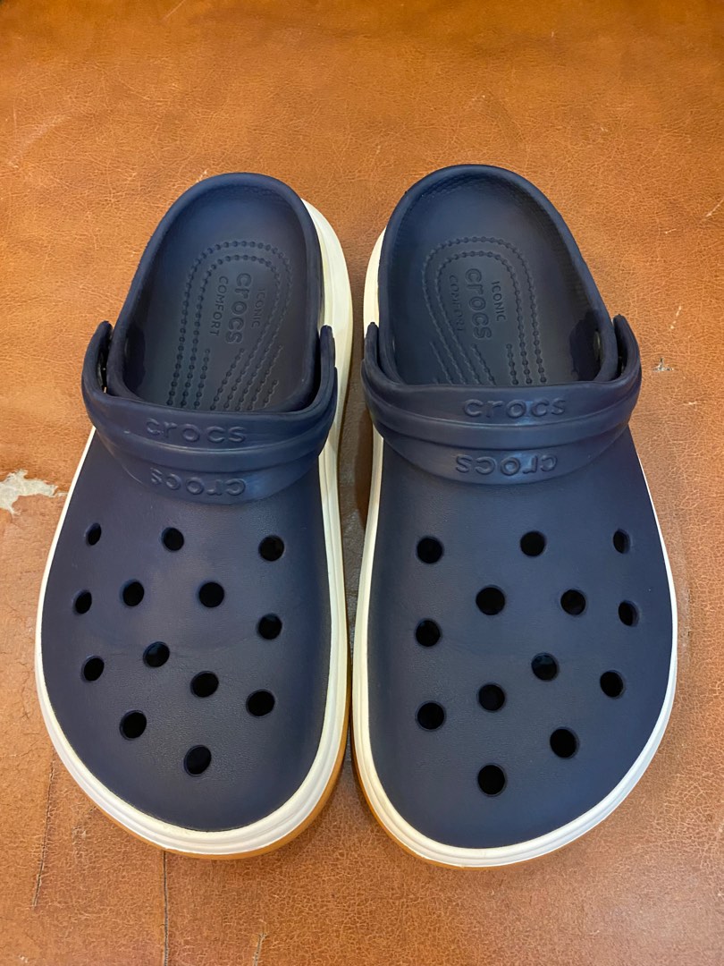 croc force ones
