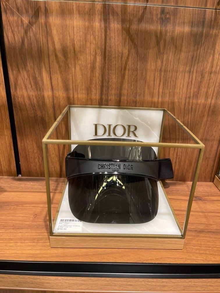 Dior (Category: Sunglasses & Eyewear) located in Singapore. Submitted by nicheeyewear (Listing ID 1185520921, Image 3). Description: New DIOR collection in store. Do make an appt to drop by and take a look. 30-40% discounts on past season models. .