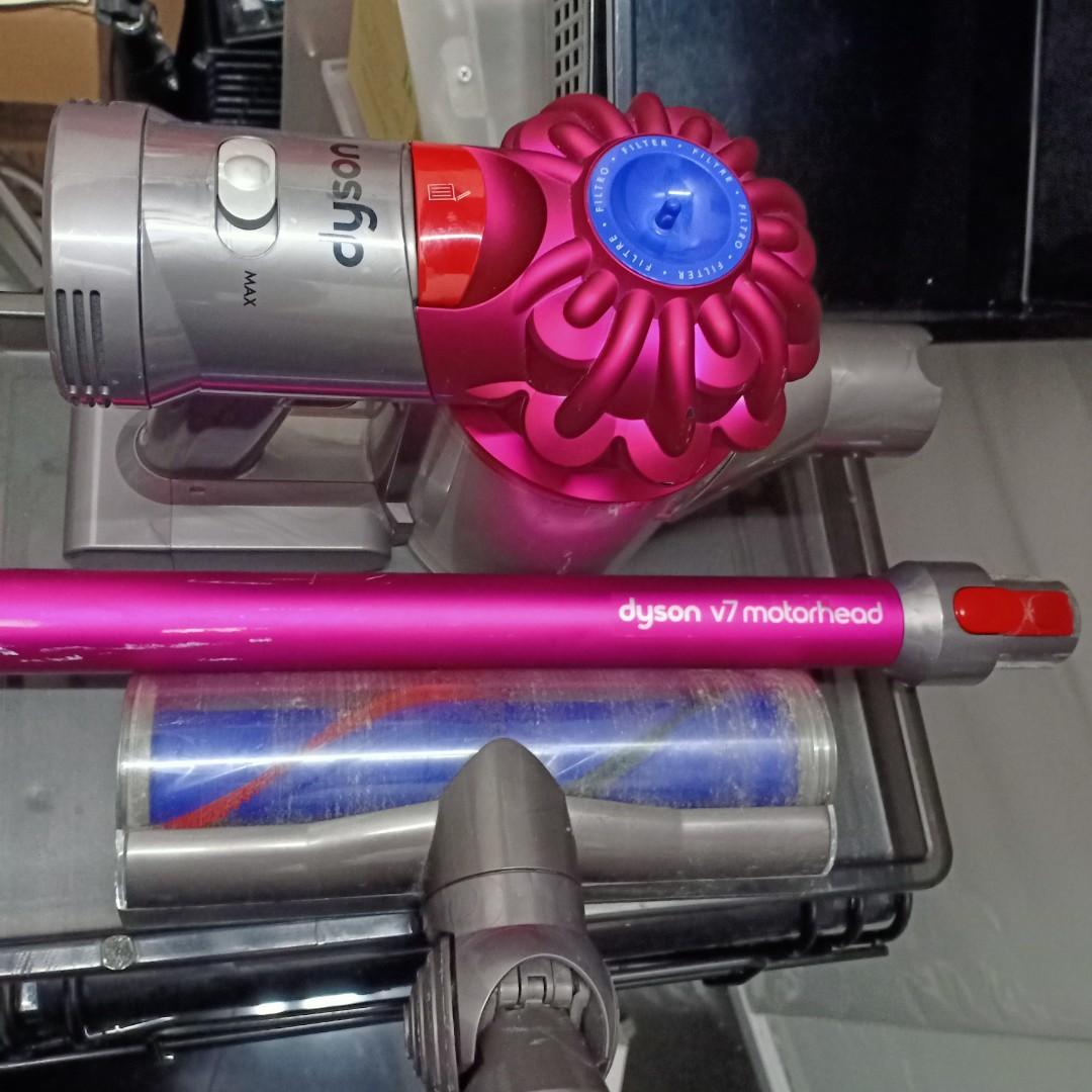 Dyson, TV & Home Appliances, Vacuum Cleaner & Housekeeping on Carousell