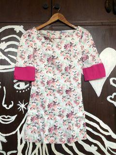Floral Short Dress / Pink and White Vintage Style