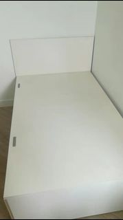 （分類：）位於 。 由 statuette 提交（商品編號 1185600038，圖片 1）。簡介： 。
