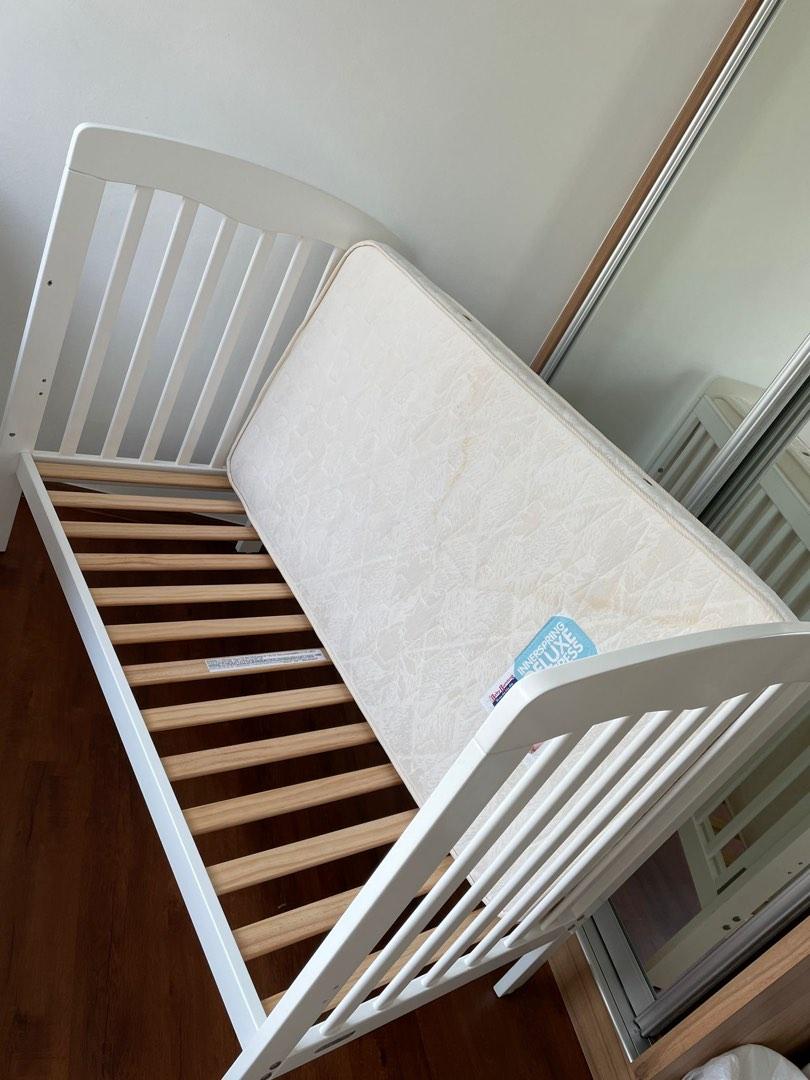 Grotime jiminy hot sale cot white