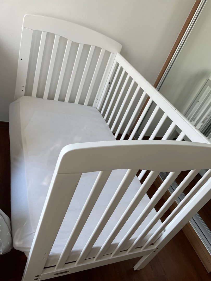 Grotime Jiminy Cot White, Babies & Kids, Baby Nursery & Kids Furniture