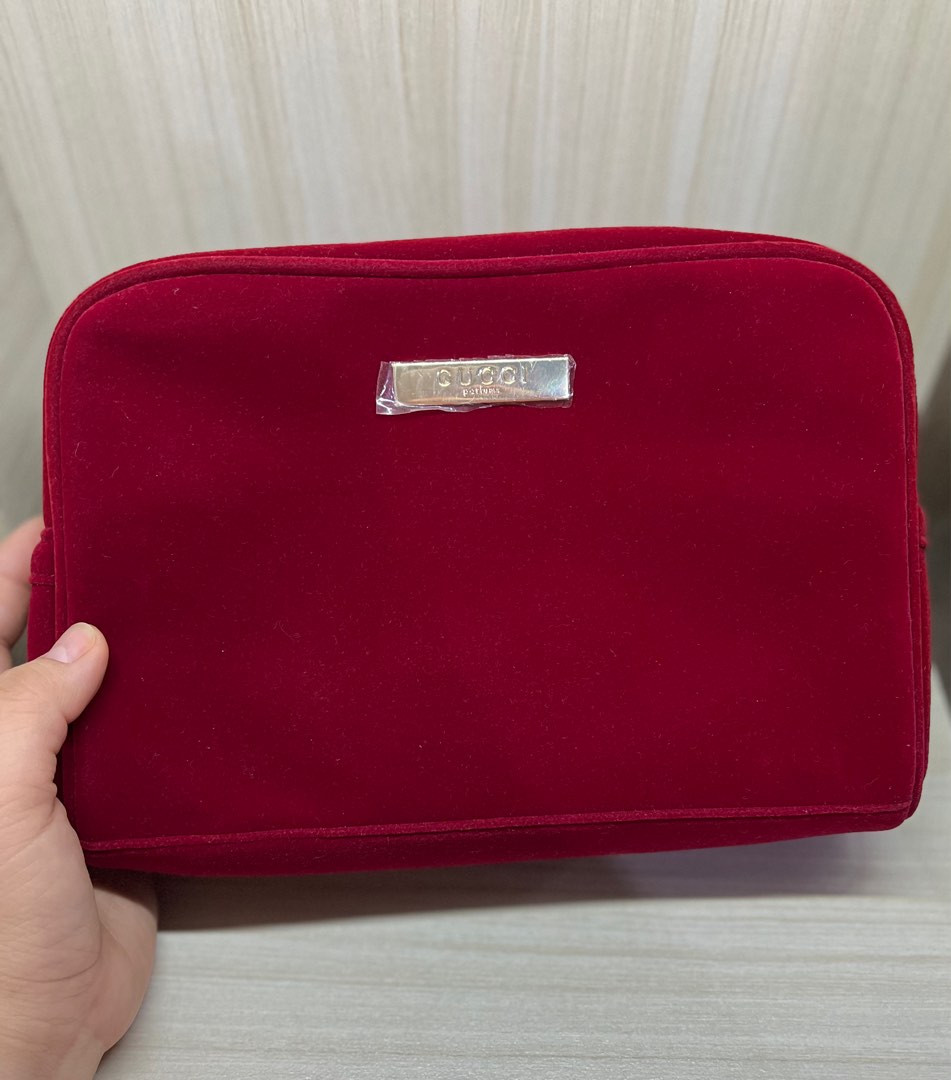 Gucci Complimentary Make Up pouch, Women's Fashion, Bags & Wallets, Purses  & Pouches on Carousell