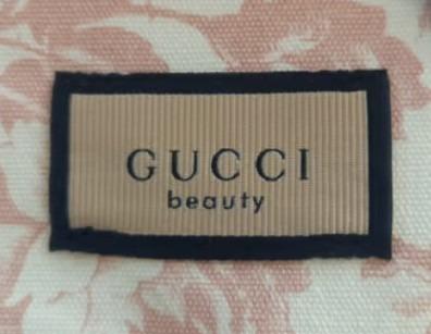 GUCCI LINEN POUCH GWP, Women's Fashion, Bags & Wallets, Purses & Pouches on  Carousell