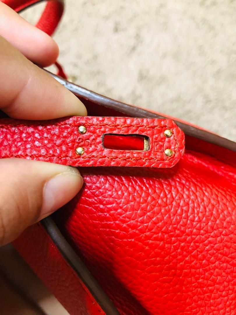 🆕 AUTHENTIC HERMES KELLY 25 ROUGE CASAQUE CANDY, Women's Fashion, Bags &  Wallets, Purses & Pouches on Carousell