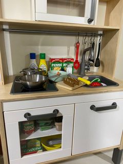 (Category: ) located in . Submitted by fleaamarketpaperbag (Listing ID 1185511418, Image 1). Description: .