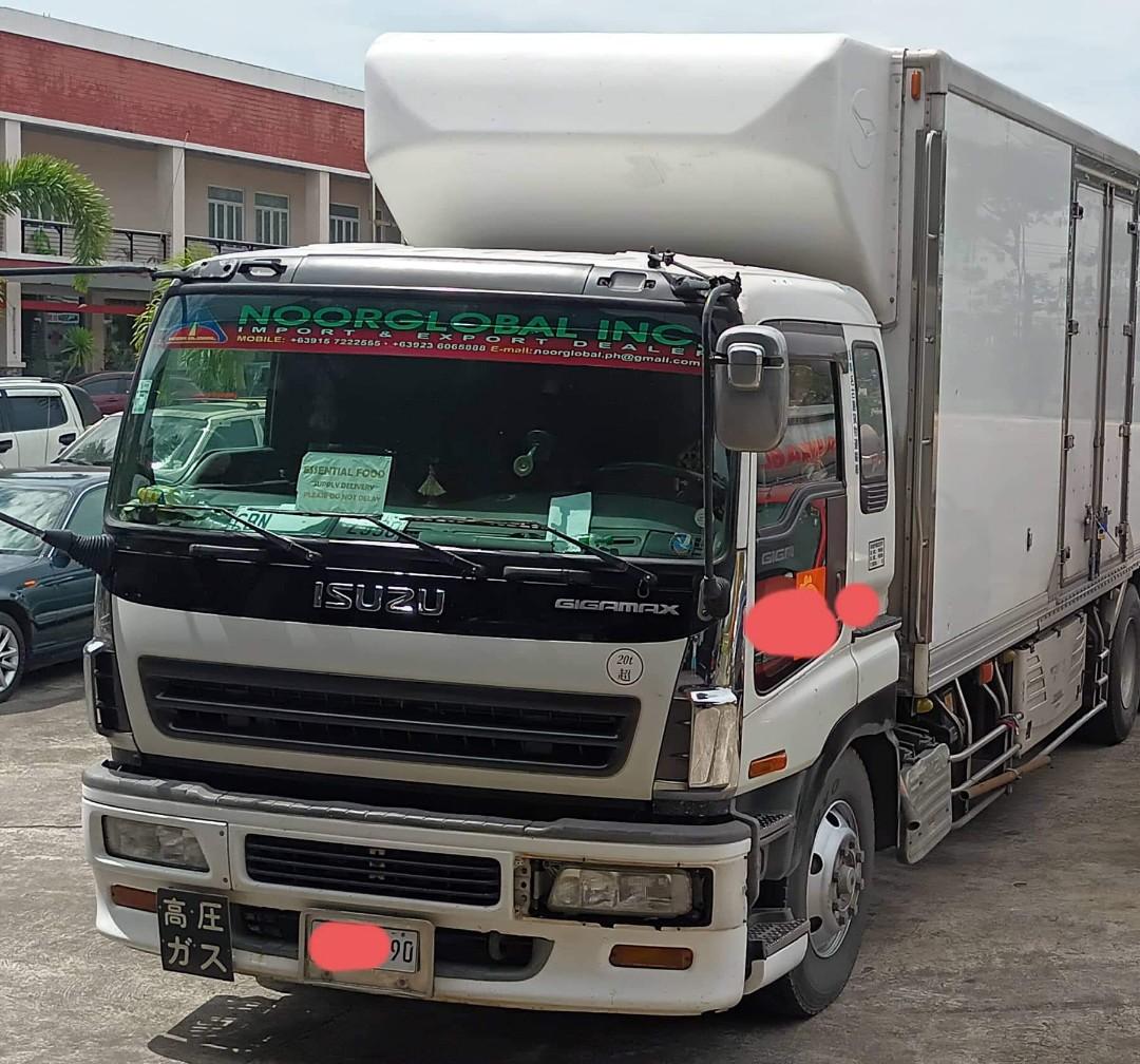 Isuzu Giga Freezer Van, Special Vehicles, Heavy Vehicles on Carousell