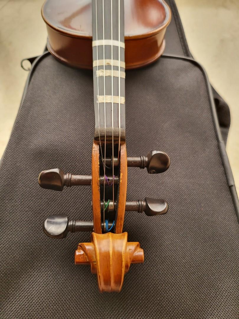 Johann Strings Violin Model 65 Size 1/10, Hobbies & Toys, Music & Media