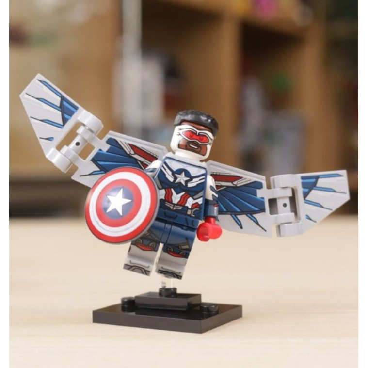 LEGO Marvel Captain America - Dark Blue Suit Mini figure, Hobbies & Toys,  Toys & Games on Carousell