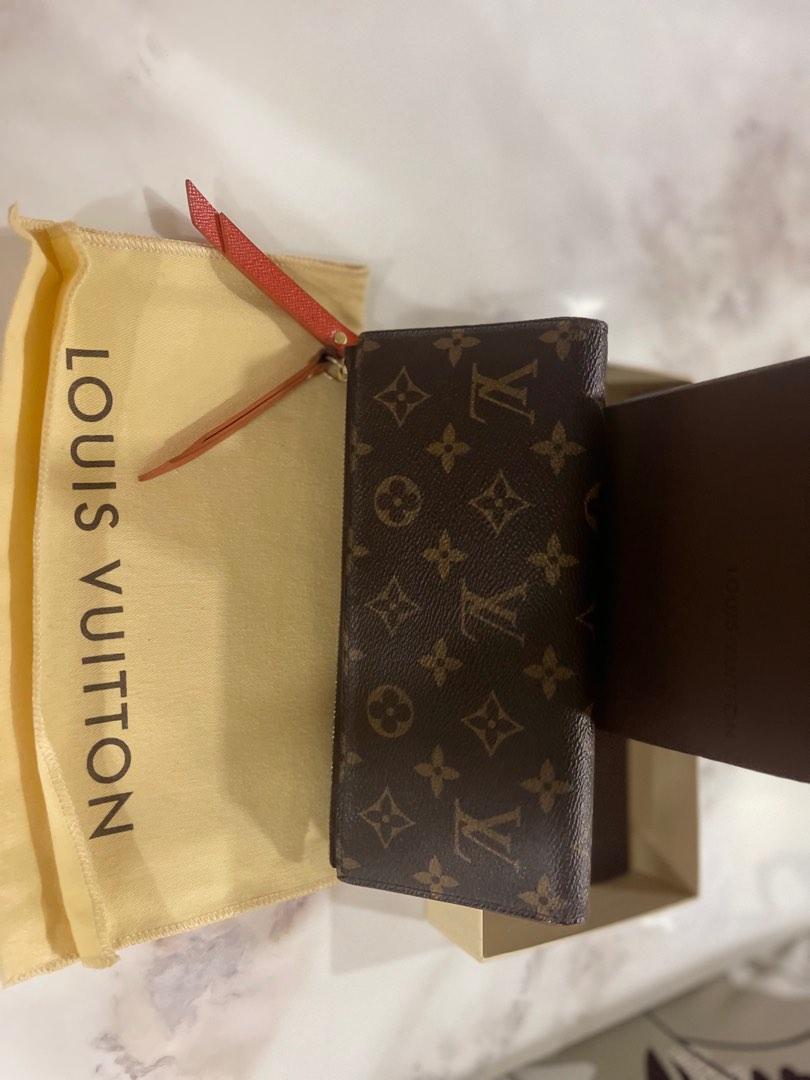 Louis Vuitton PF. Adele LG MNG Fuchsia ladies’ wallet