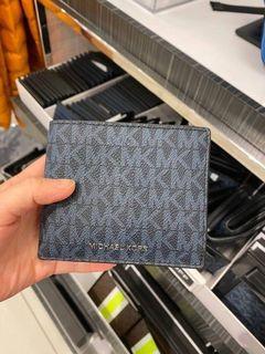 Luxury Michael Kors Men's Cooper Billfold with Pocket Wallet
