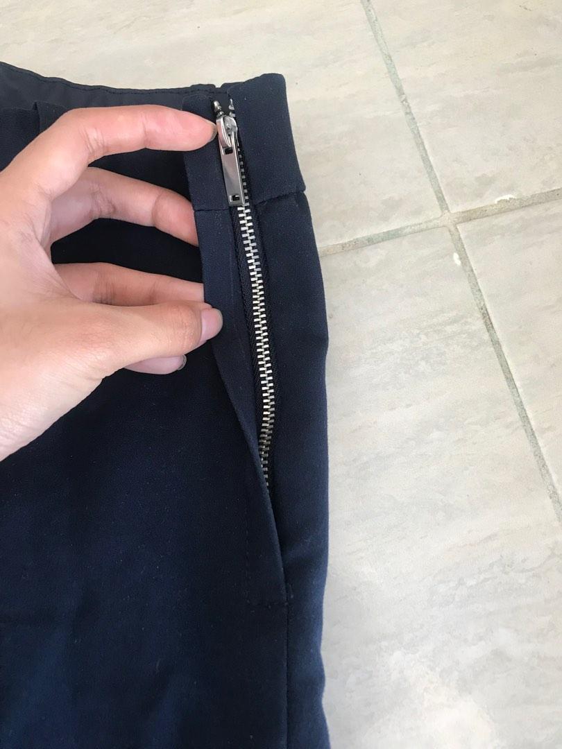 Mango suit pants (Category: Other Bottoms) located in Amadeo. Submitted by hellograbs (Listing ID 1185563027, Image 3). Description: Mango dark blue suit pants. Perfect bottoms for formal and semi formal events. The pants is in perfect condition. SF - JRS MOP - GCASH /BPI.