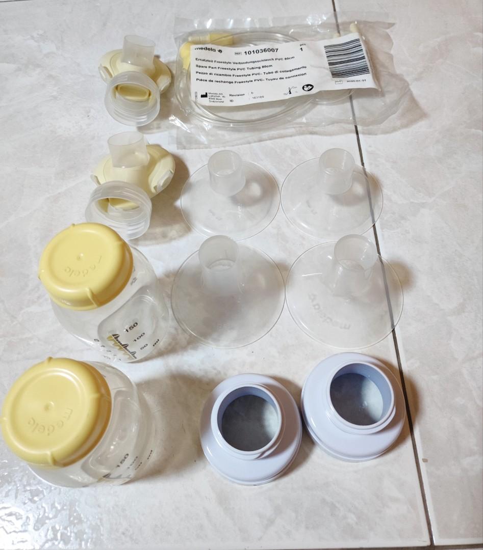 Medela Freestyle Breastpump and accessories, Babies & Kids, Nursing