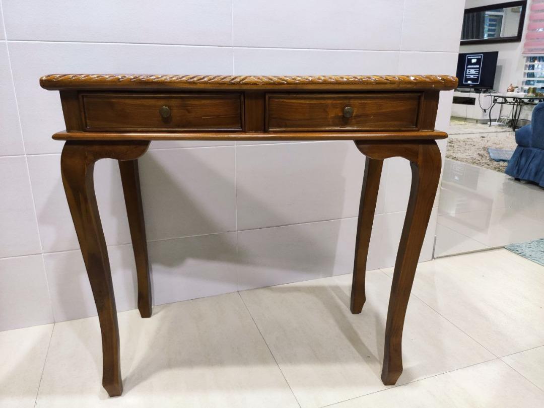 Meja console on sale