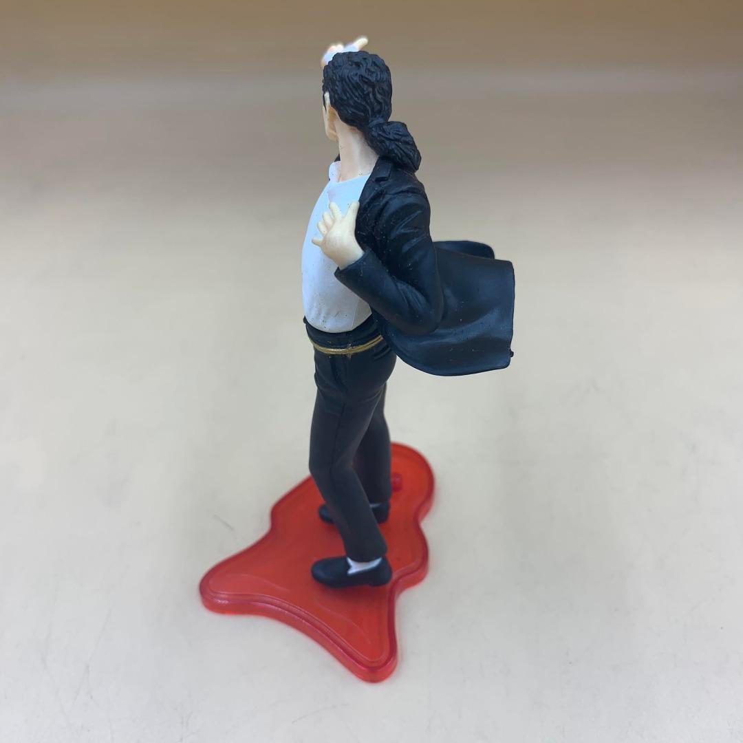 Michael Jackson Dance Pose Mini Figure (stand included) for collection (Category: Figurines & Statues) located in Manila. Submitted by laizt (Listing ID 1185675480, Image 3). Description: Michael Jackson MJ Famous Dance Pose Figure for collection Brand new True-to-scale detail Dimension is approximately L-5 inches long.