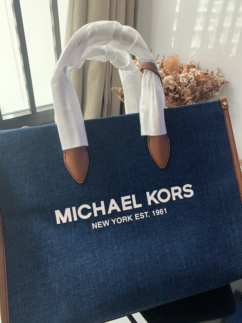 Michael kors denim tote sales
