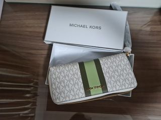 Michael kors wallet in singapore cheap