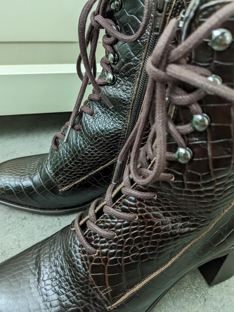 Miista sale emma boots