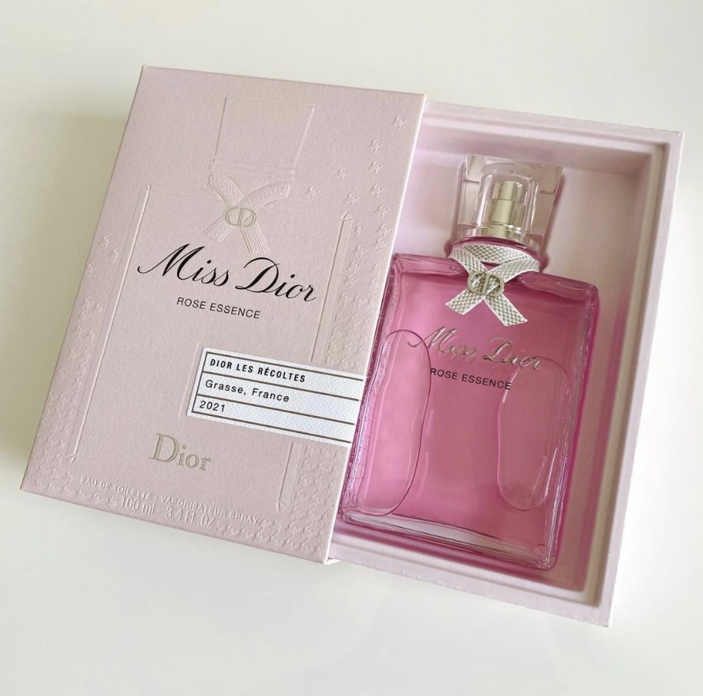 Miss Dior ROSE ESSENCE EDT 100ml玫瑰香水, 美容&化妝品, 健康及美容