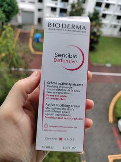Moisturizer - Bioderma sensibio defensive