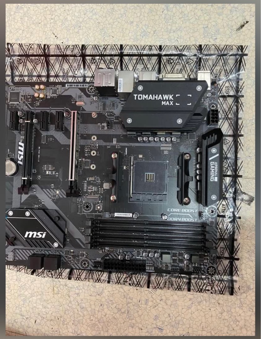 MSI Arsenal Gaming AMD Ryzen 2ND and 3rd Gen AM4 M.2 USB 3 DDR4 DVI