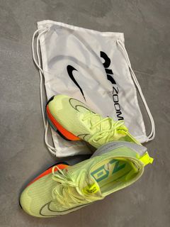 （分類：）位於 。 由 silenttree.8dcc36 提交（商品編號 1185622601，圖片 1）。簡介： 。