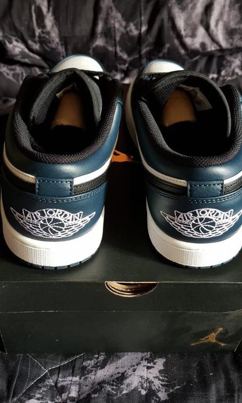 aj1 low dark teal