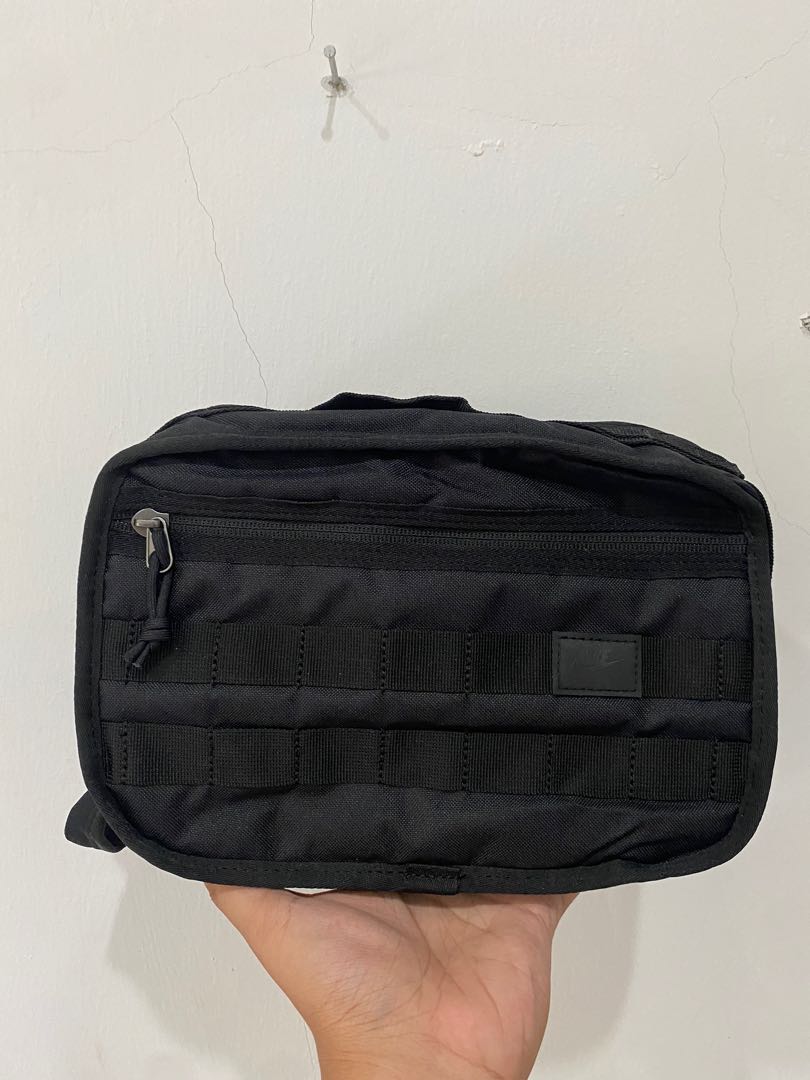 Nike clutch bag, Men's Fashion, Bags, Belt bags, Clutches and Pouches