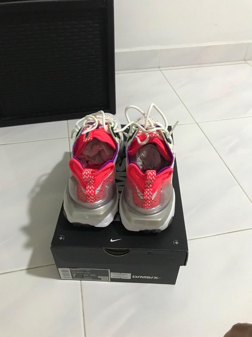 Nike React Vision (Category: Sneakers) located in Johor Bahru. Submitted by mohammadsyazwan93 (Listing ID 1185688661, Image 2). Description: Original Men’s Nike React Vision Condition 9.5/10 Size: US7.5/UK6.5 RM200 + postage RM10.