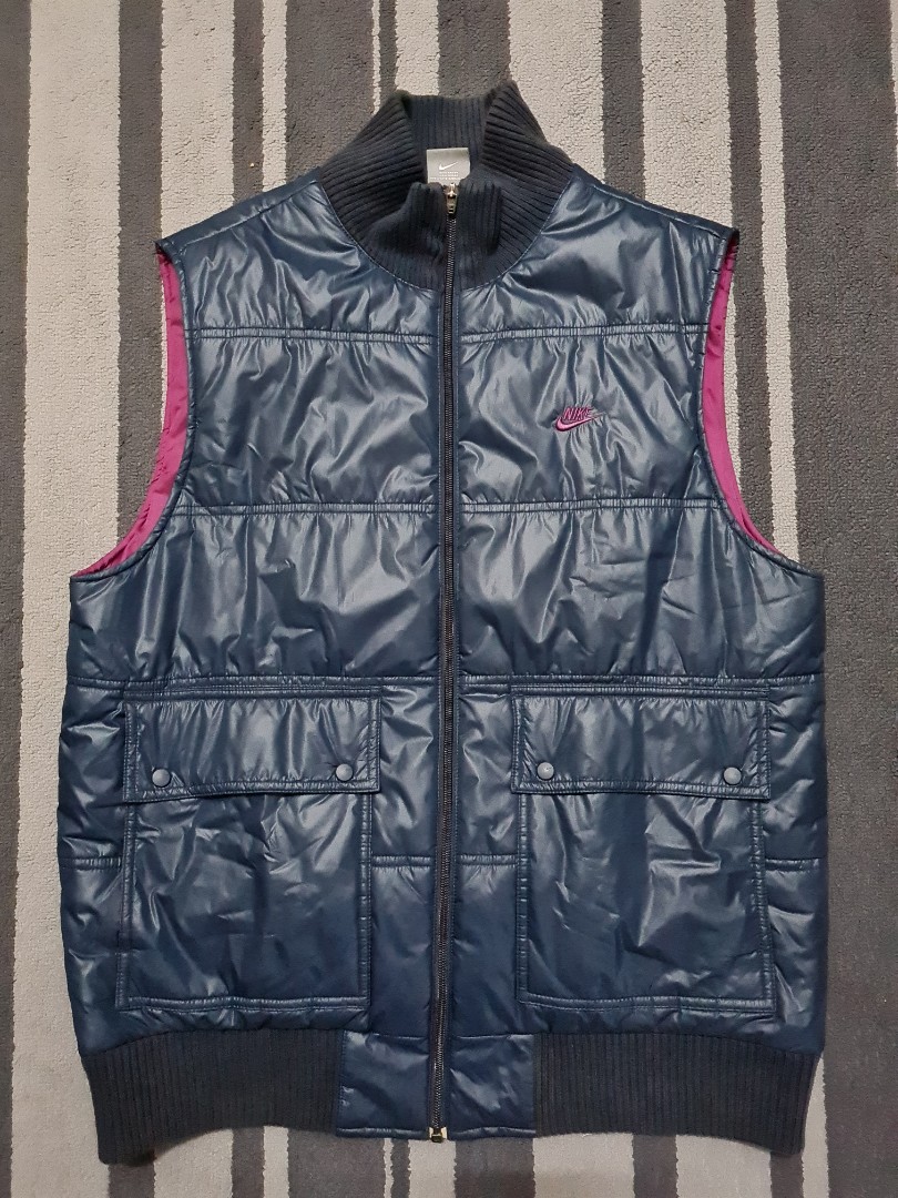 Nike clearance sleeveless coat